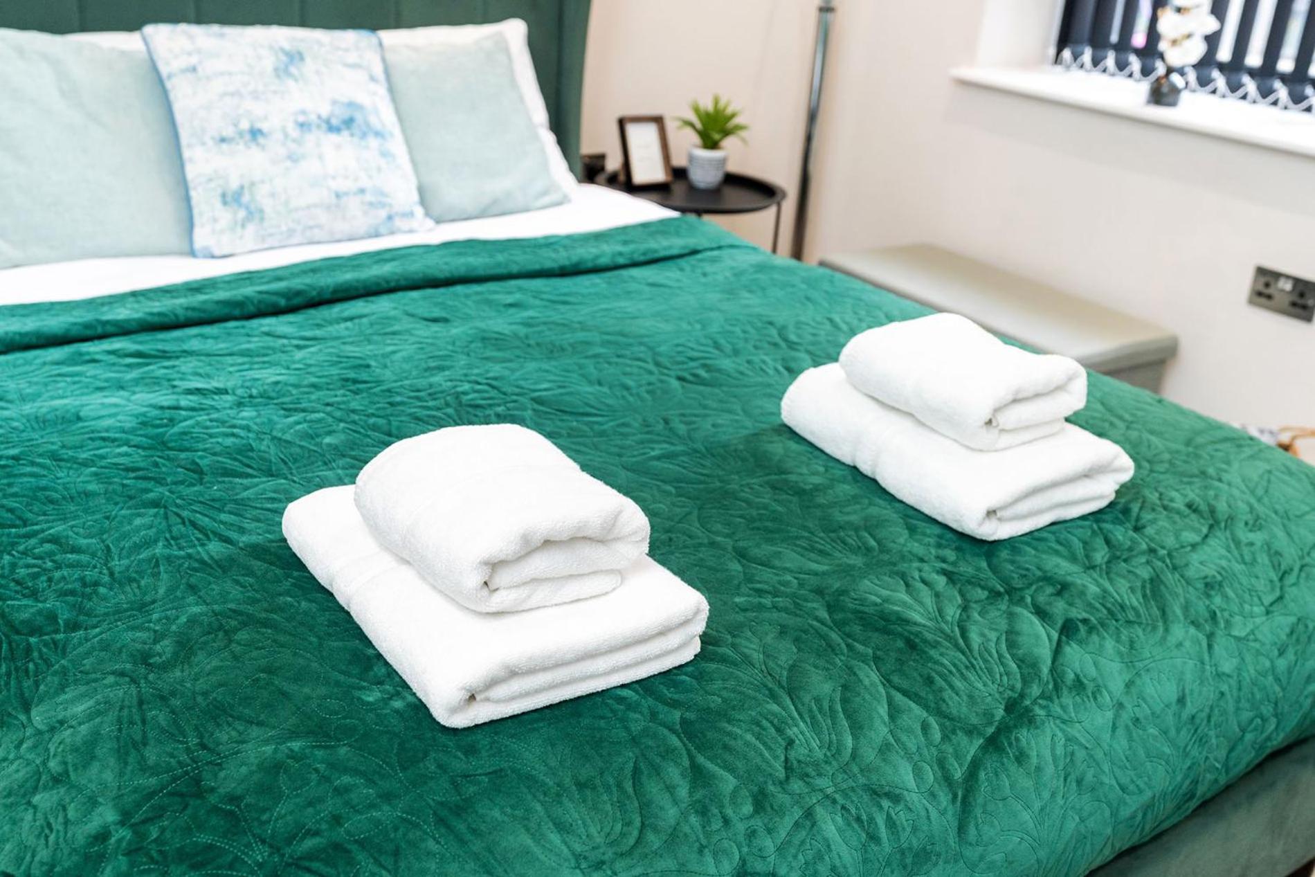 Beautiful Apartment & Central Location & King Size Bed 利兹 外观 照片